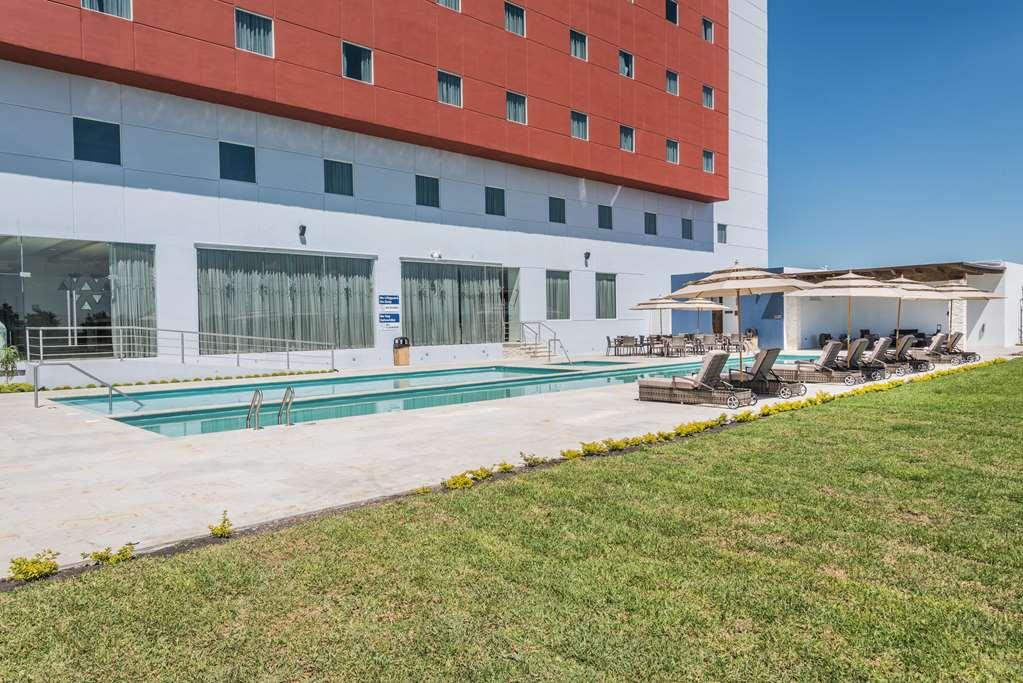 Hampton Inn & Suites By Hilton Salamanca Bajio Facilities photo